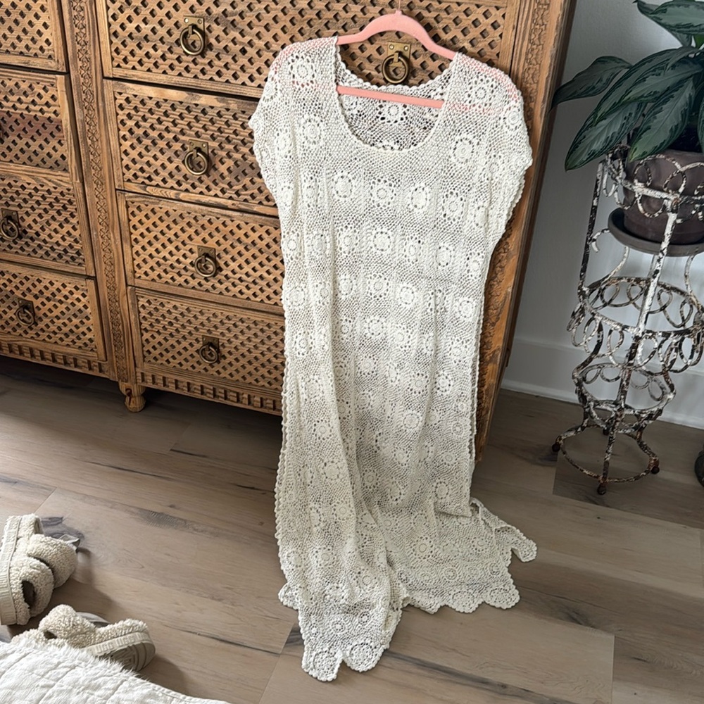Magnolia Pearl Cream Crochet Maxi Dress
Hand Made - Picture 7 of 7